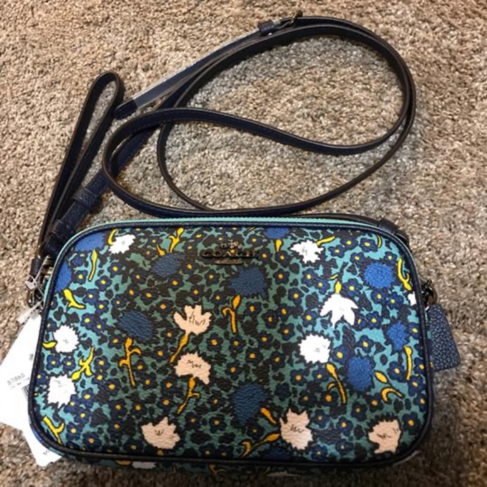 Coach Crossbody Clutch in Yankee Floral Print - Picture 6 of 7